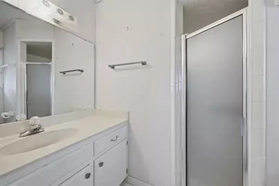 209 Modoc Trail, Lake Kiowa, TX 76240 - Photo 11