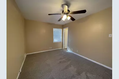 2310 Gilbert Circle, Arlington, TX 76010 - Photo 5