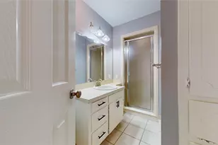 6920 Westover Dr, Granbury, TX 76049 - Photo 17