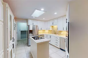 6920 Westover Dr, Granbury, TX 76049 - Photo 9