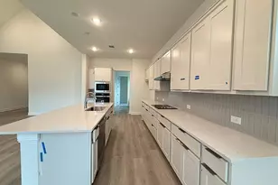 302 Alicia Ct, Mansfield, TX 76063 - Photo 7