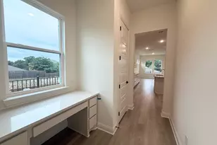 302 Alicia Ct, Mansfield, TX 76063 - Photo 9