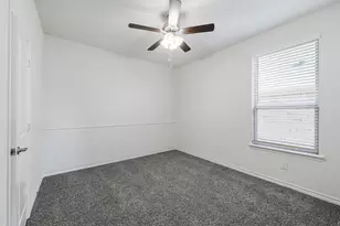 3218 Hunters Gln Dr, Aubrey, TX 76227 - Photo 21