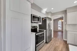 14721 Birchridge Dr, Dallas, TX 75254 - Photo 11