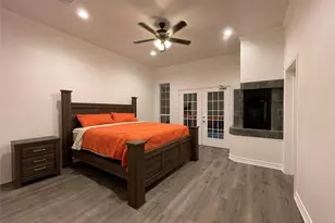 865 Higgins Rd, Sherman, TX 75092 - Photo 19