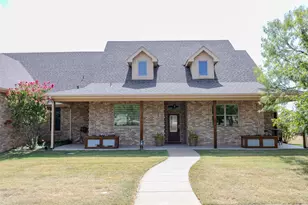 213 Crooked Creek Rd, Abilene, TX 79602 - Photo 3