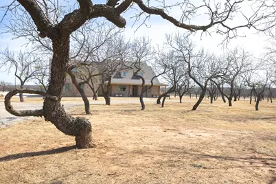 213 Crooked Creek Road, Abilene, TX 79602 - Photo 3