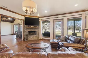 313 Paisano Dr, Clyde, TX 79510 - Photo 7