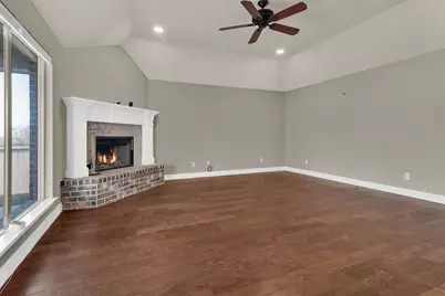 2601 W Center Street, Sherman, TX 75092 - Photo 9