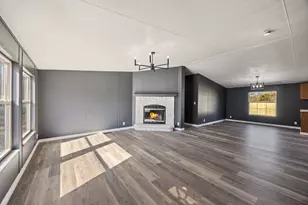 1906 Evelyn St, Hawk Cove, TX 75474 - Photo 3