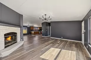 1906 Evelyn St, Hawk Cove, TX 75474 - Photo 5