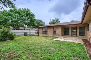 8631 Charing Cross Ln, Dallas, TX 75238 - Photo 27