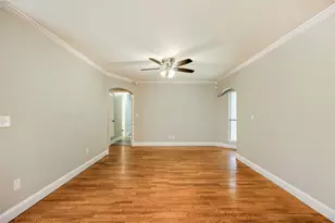 8631 Charing Cross Ln, Dallas, TX 75238 - Photo 7