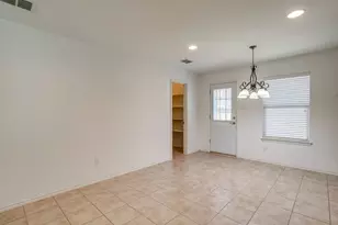 800 Grant St, Burleson, TX 76028 - Photo 17