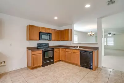 800 Grant Street, Burleson, TX 76028 - Photo 13