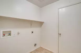 800 Grant St, Burleson, TX 76028 - Photo 23