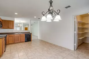 800 Grant St, Burleson, TX 76028 - Photo 21