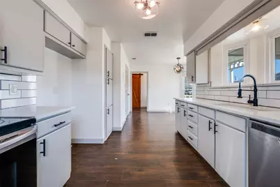 1333 Brazos Boulevard, Lewisville, TX 75077 - Photo 13