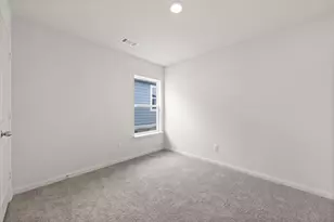 10013 Pilot Pl, Fort Worth, TX 76131 - Photo 9