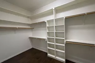 8110 Silver Spur Dr, Arlington, TX 76001 - Photo 9