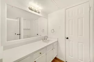 9524 Military Pkwy, Dallas, TX 75227 - Photo 5