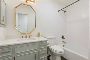 9402 Oak Hill Dr, Woodway, TX 76712 - Photo 27