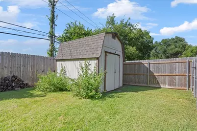 9402 Oak Hill Drive, Woodway, TX 76712 - Photo 31