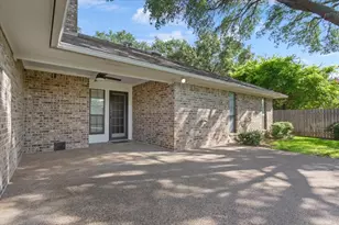 9402 Oak Hill Dr, Woodway, TX 76712 - Photo 29