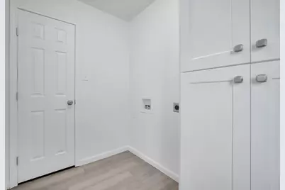 616 Sabine Avenue, Cleburne, TX 76031 - Photo 17