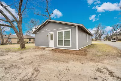 616 Sabine Avenue, Cleburne, TX 76031 - Photo 25