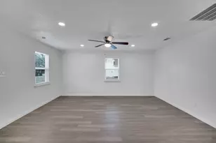 616 Sabine Ave, Cleburne, TX 76031 - Photo 5