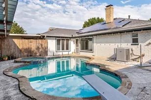 2714 Carriage Ln, Carrollton, TX 75006 - Photo 21