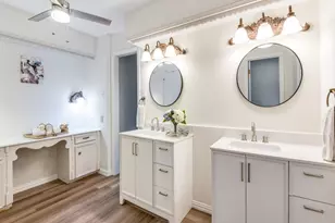 2714 Carriage Ln, Carrollton, TX 75006 - Photo 13