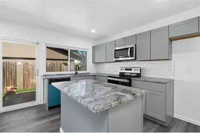 2068 E Peters Colony Road, Carrollton, TX 75007 - Photo 7