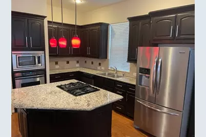 2501 Grizzly Run Lane, Euless, TX 76039 - Photo 9