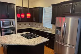 2501 Grizzly Run Ln, Euless, TX 76039 - Photo 9