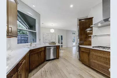 1609 Glen Springs Drive, Plano, TX 75093 - Photo 7