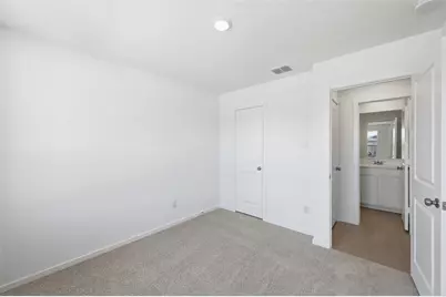 1034 Neyland Drive, Ennis, TX 75119 - Photo 11