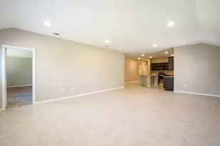 806 Meadow Wood Ln, Princeton, TX 75407 - Photo 11