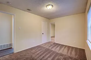 609-611 Melbourne Rd, Hurst, TX 76053 - Photo 19