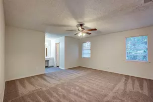 609-611 Melbourne Rd, Hurst, TX 76053 - Photo 11