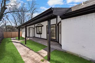 5202 Hollow Bend Ln, Garland, TX 75043 - Photo 23