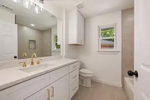 9916 Cloister Dr, Dallas, TX 75228 - Photo 11