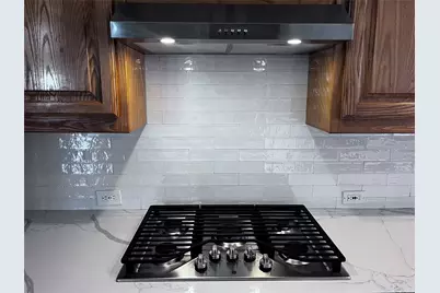 1802 Swaim Court, Arlington, TX 76001 - Photo 5