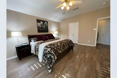 1802 Swaim Court, Arlington, TX 76001 - Photo 15