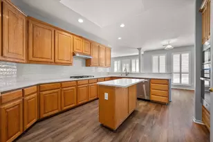 1802 Swaim Ct, Arlington, TX 76001 - Photo 3