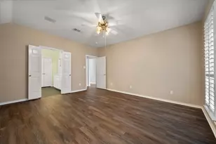 1802 Swaim Ct, Arlington, TX 76001 - Photo 13