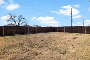 1308 Skyline Dr, Denton, TX 76207 - Photo 23