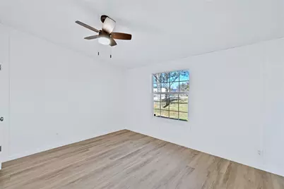 8124 Country Manor Lane, Alvarado, TX 76009 - Photo 19