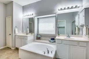 5220 Grove Cove Dr, McKinney, TX 75071 - Photo 19